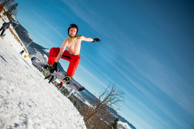 Mastering the Art of Balance: Techniques for Improving Performance in Winter Sports